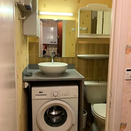 Le Chateau Durieux 4 - Petit Accueillant, Proche Tous Commerces ! Mae-7714 *